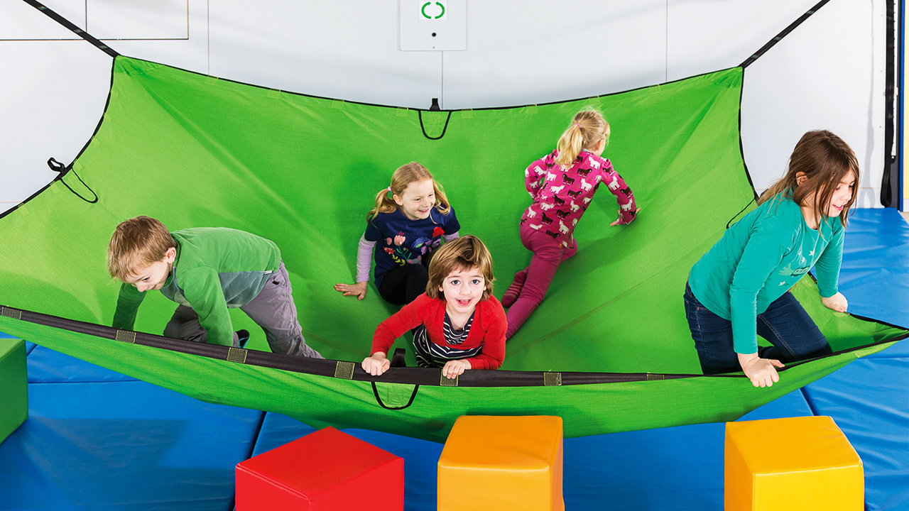 schwebetuch-0917_01LxPboOm8YMJKF