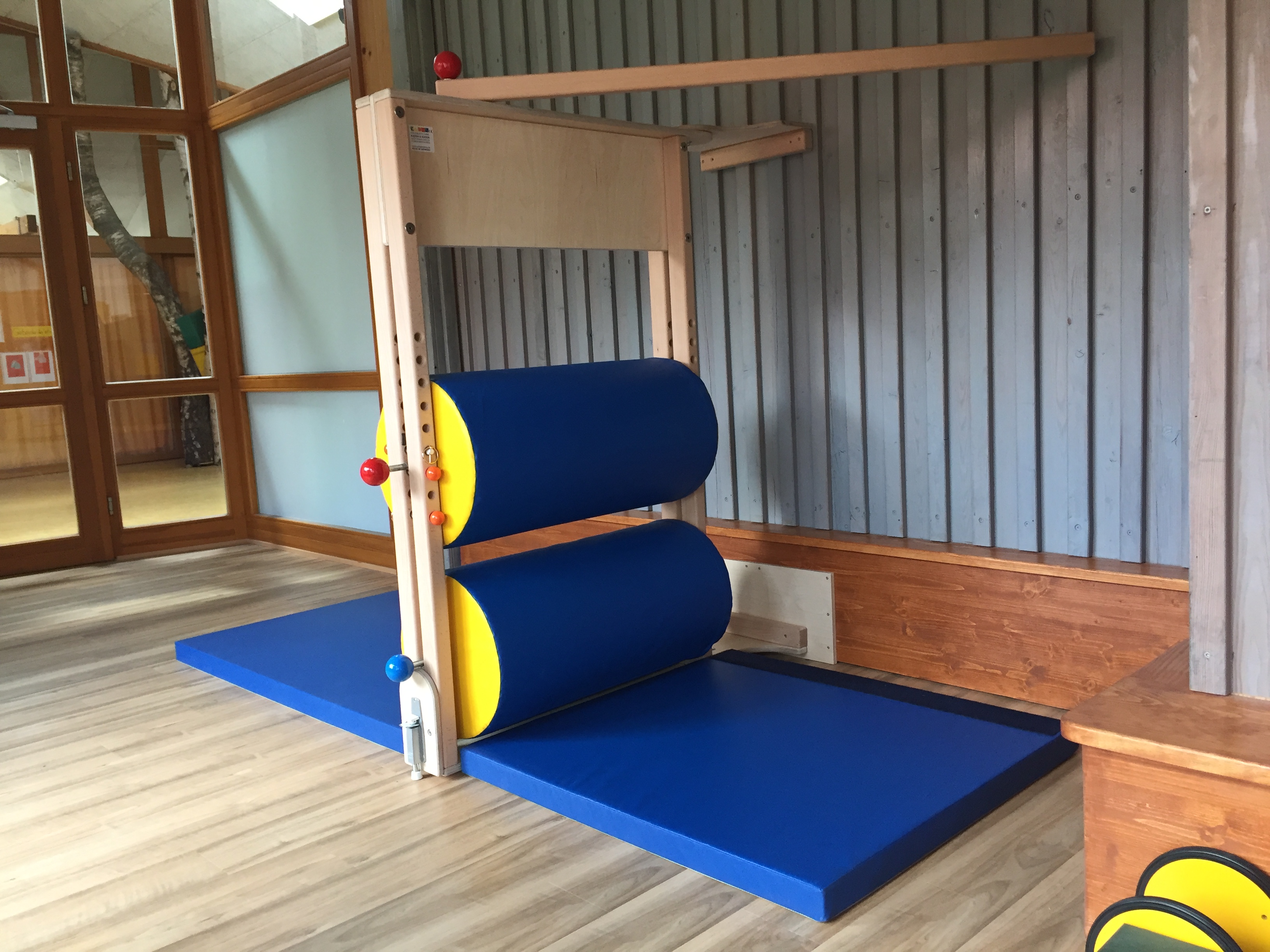 Kindermangel schwenkbar